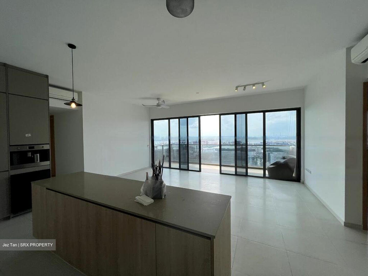Twin Vew (D5), Apartment #458549591